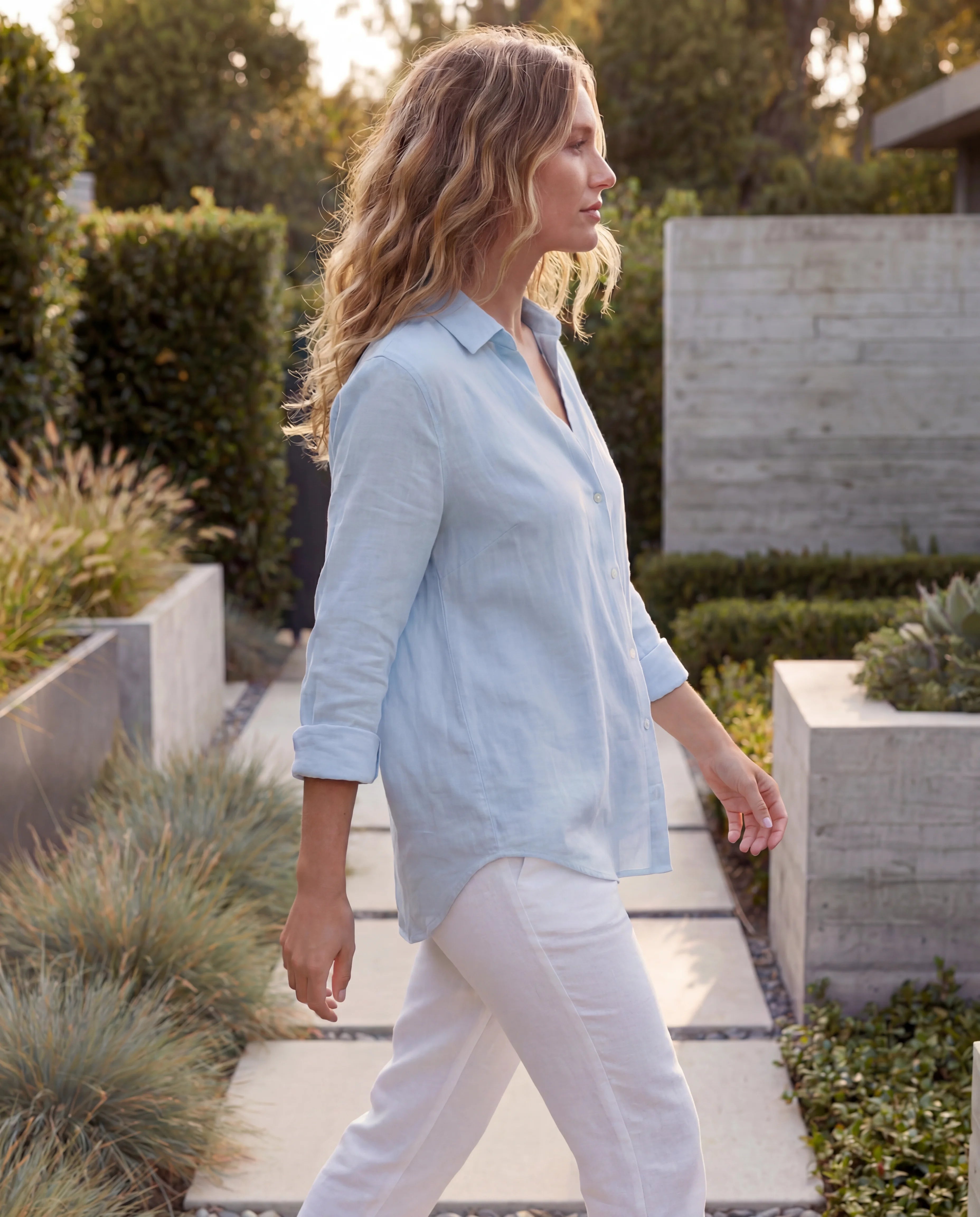 Linen blouse - blue lifestyle