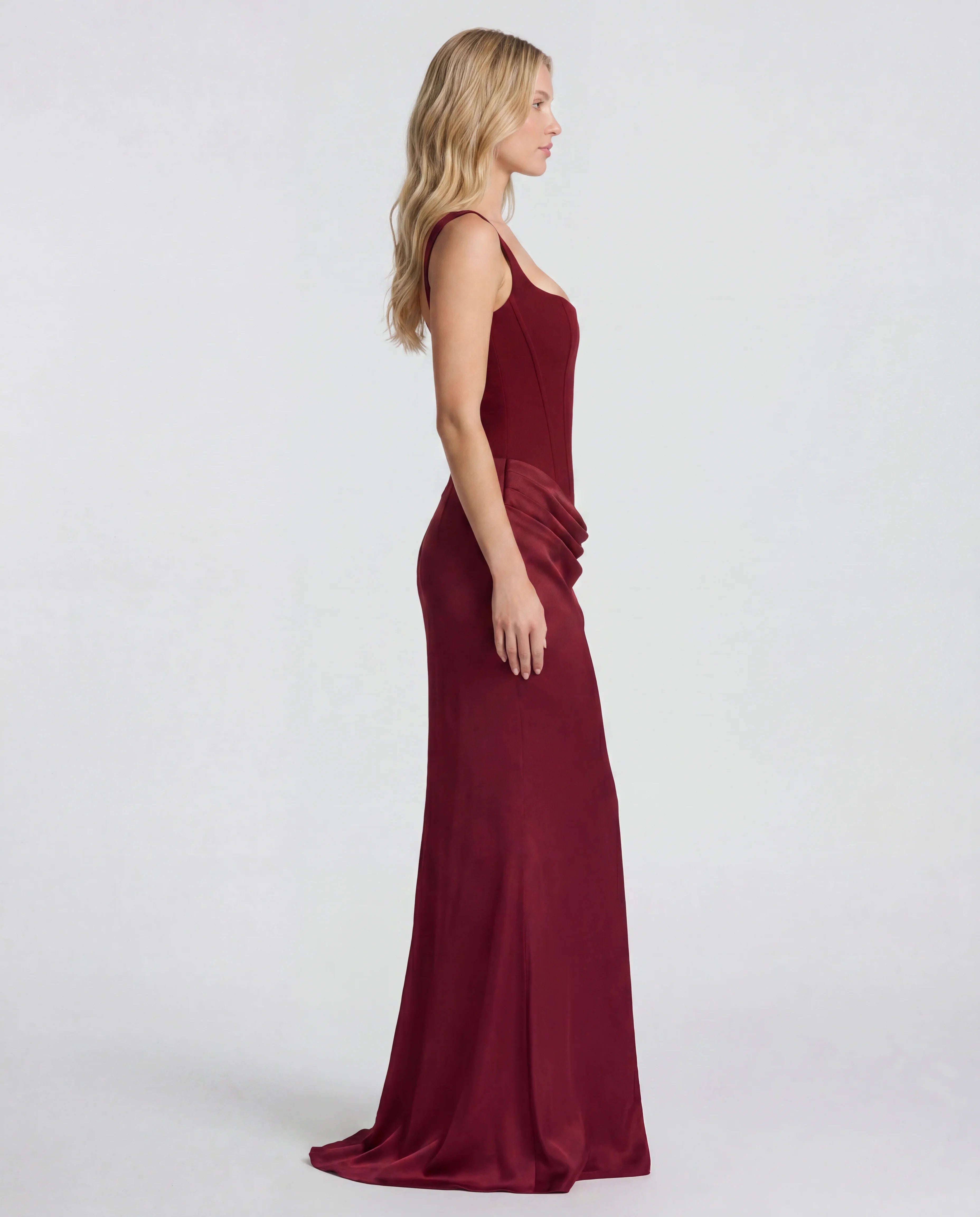 Marron square-neck bodycon maxi dress - side